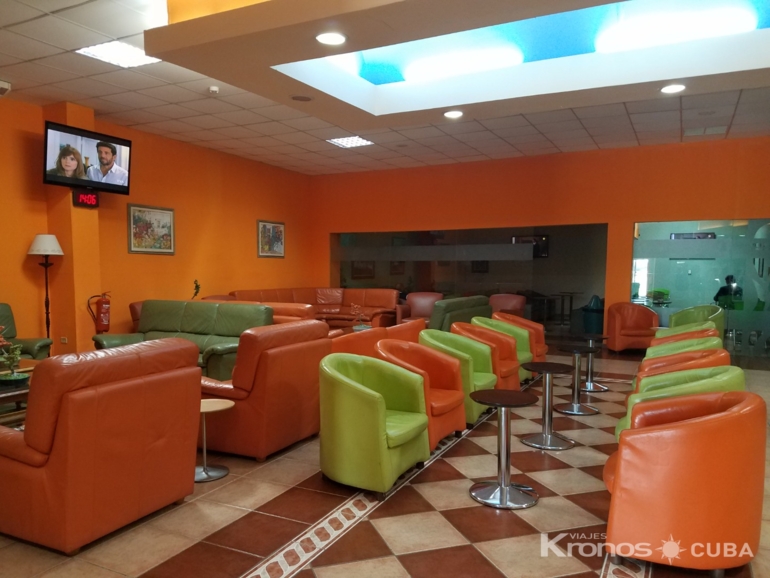  - "VIP Lounge Service at Abel Santamaría Santa Clara International Airport"