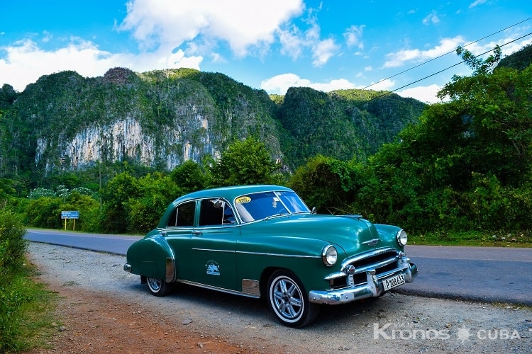“Ride to Viñales in Old Fashion American Classic Cars” Tour - Excursión “Paseo a Viñales en Carros Clásicos Americanos”