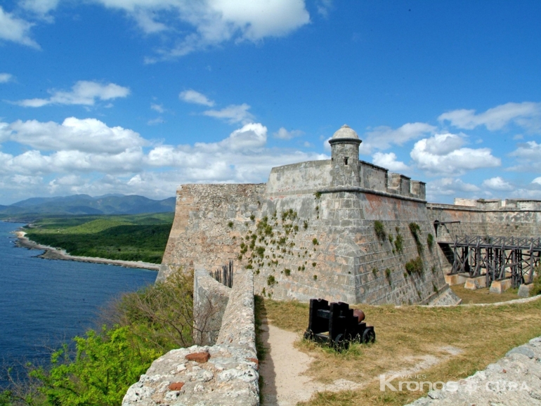 San Pedro de la Roca del Morro fortress panoramic view, Santiago de Cuba city - "Tour a pie de la ciudad de Santiago de Cuba"