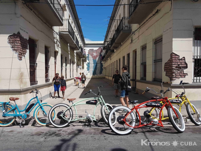 "Half Day Havana" Bike Tour - "Half Day Havana" Bike Tour