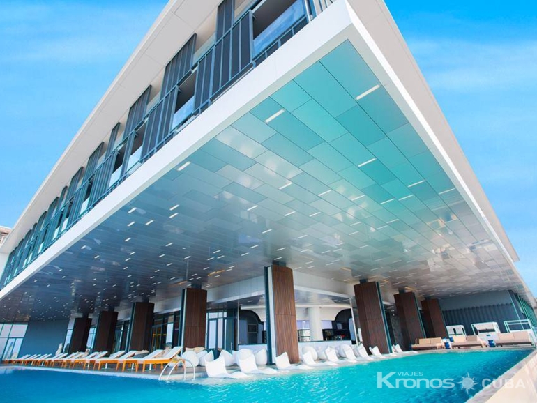 Swimming´s pool view - Hotel Iberostar Grand Packard