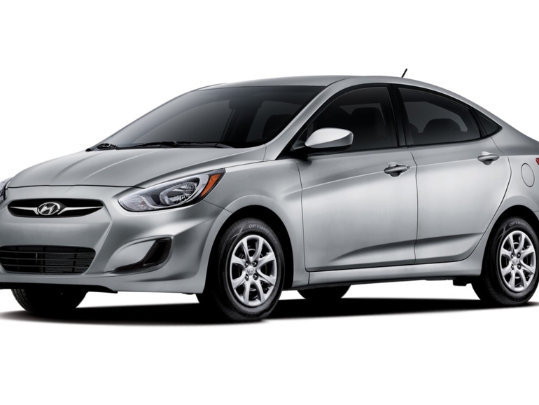 HYUNDAI ACCENT exterior view - HYUNDAI ACCENT (SERVICE ON REQUEST)