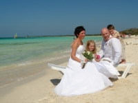 Weddings service on the beach