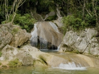 Hanabanilla waterfall