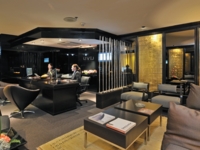 Exclusive reception-lounge-concierge