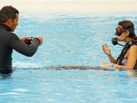 Diving lesson at the pool