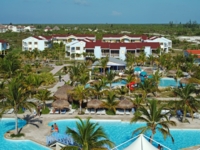 Panoramic aereal hotel & pool view