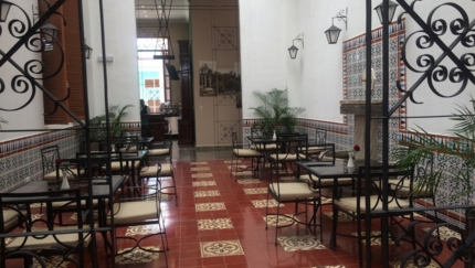 El Cubanísimo Snack Bar