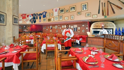 Italian restaurant La Piazza