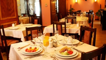 A la Carte International Restaurant “Victoria”