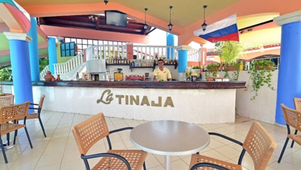 Pool Bar La Tinaja (Villa section)