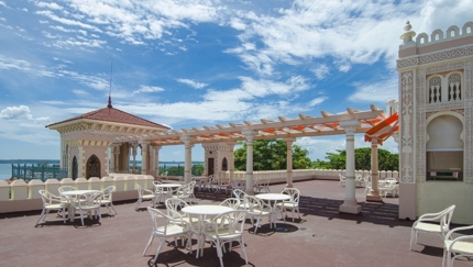 Terrace Bar Palacio de Valle