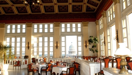 International Restaurant Roof Garden Torre del Oro