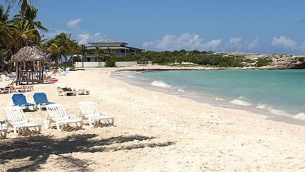 Beach Bar Playa Larga