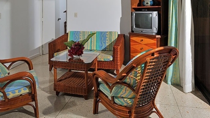 SEA VIEW FAMILY Suite Room