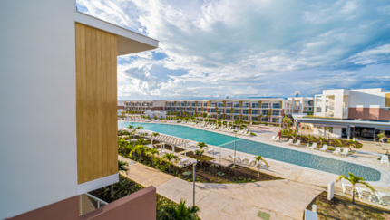 Estándar Deluxe Vista piscina