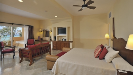 SEA VIEW ROYAL SERVICE Master Junior Suite Rooms