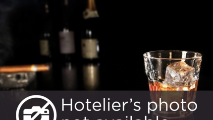 Flor del Tabaco (Exclusive for Deluxe guest) Cigar bar