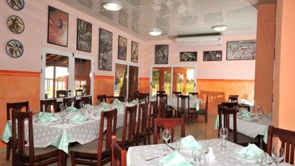 A la carte international Restaurant