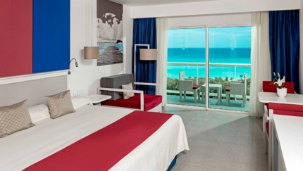 JUNIOR SUITE FRENTE AL MAR
