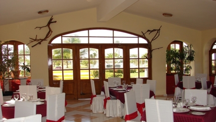 Pool Restaurant Parrillada Guajira