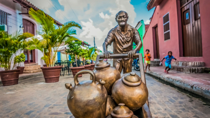 Camagüey City, FROM EAST TO WEST Group Tour