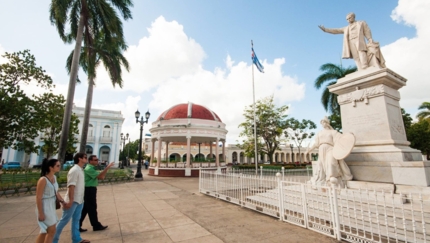 Cienguegos city, FROM EAST TO WEST Group Tour