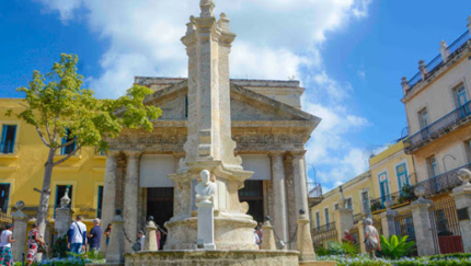 Templete, main  square, WESTERN CUBA TREK, Group tour