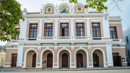 Tomás Terry Theater, Cienfuegos city, PASSION FOR A FASCINANTING ISLAND Group Tour