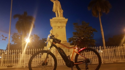 BIKE TOUR CENTRAL CUBA