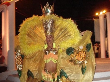 "Carnival in Cayo Santa María" Tour