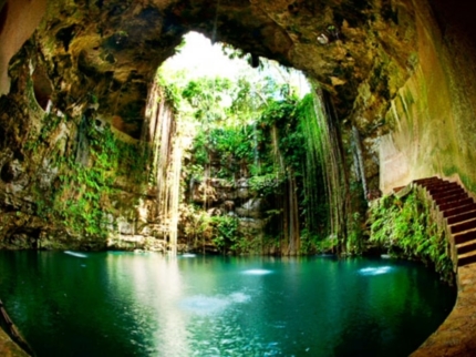 One of Cuba’s most famous caves “Saturno Cave”