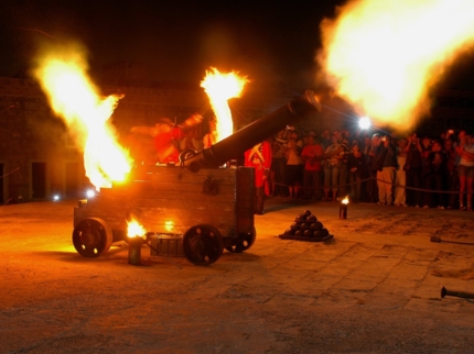 Cannon shot ceremony view