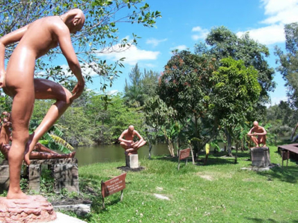 A replica of an Indian village, Guamá tourist park