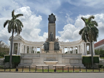 Havana monument view