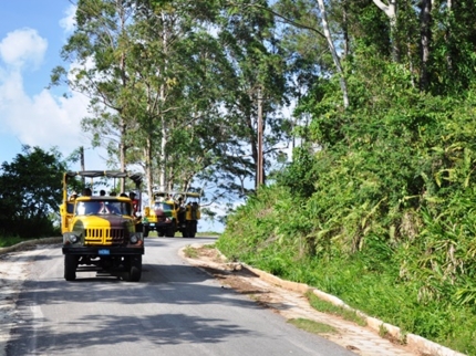 Tour on mountain military truck to Guanayara park, Topes de Collantes
